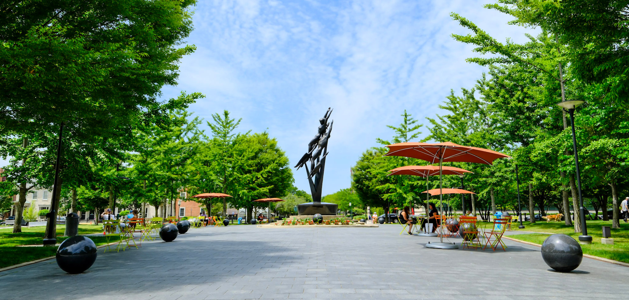 Shain Park fountain and tables