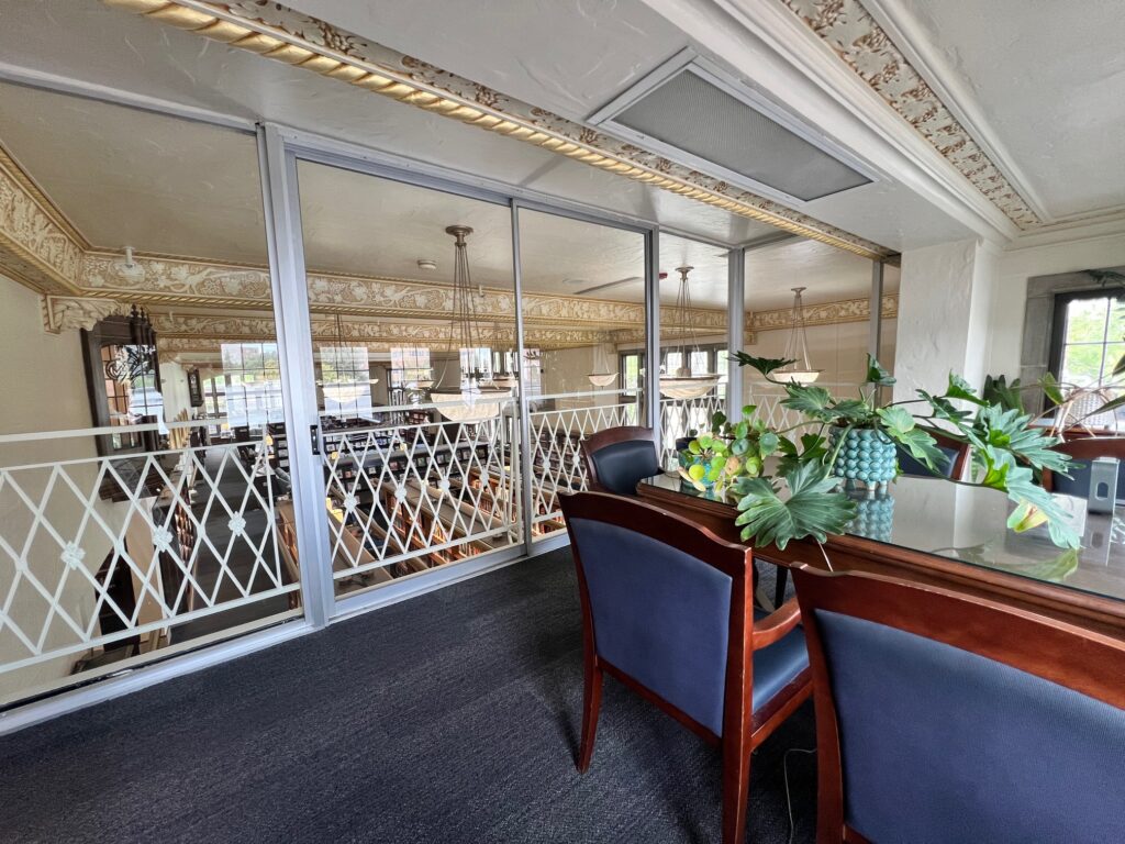 Directors alcove overlooking the Grand Hall
